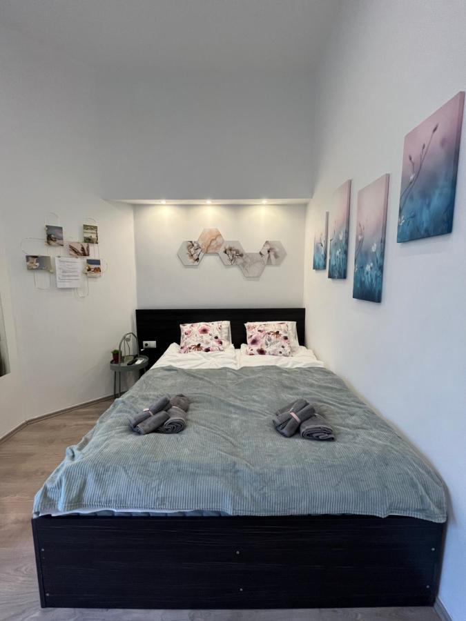 D58 Apartments In The City Center Budapest Luaran gambar