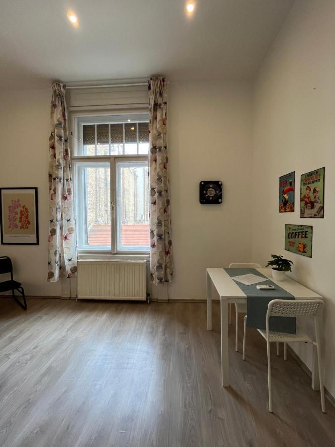 D58 Apartments In The City Center Budapest Luaran gambar