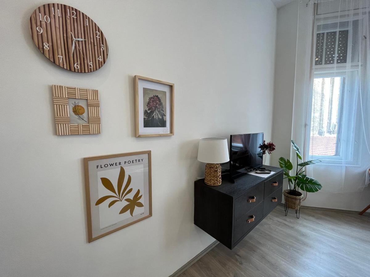 D58 Apartments In The City Center Budapest Luaran gambar